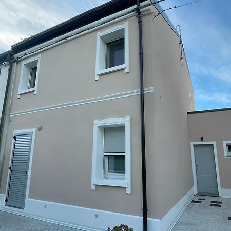 Apartamento Due Di Tutto Ferrara